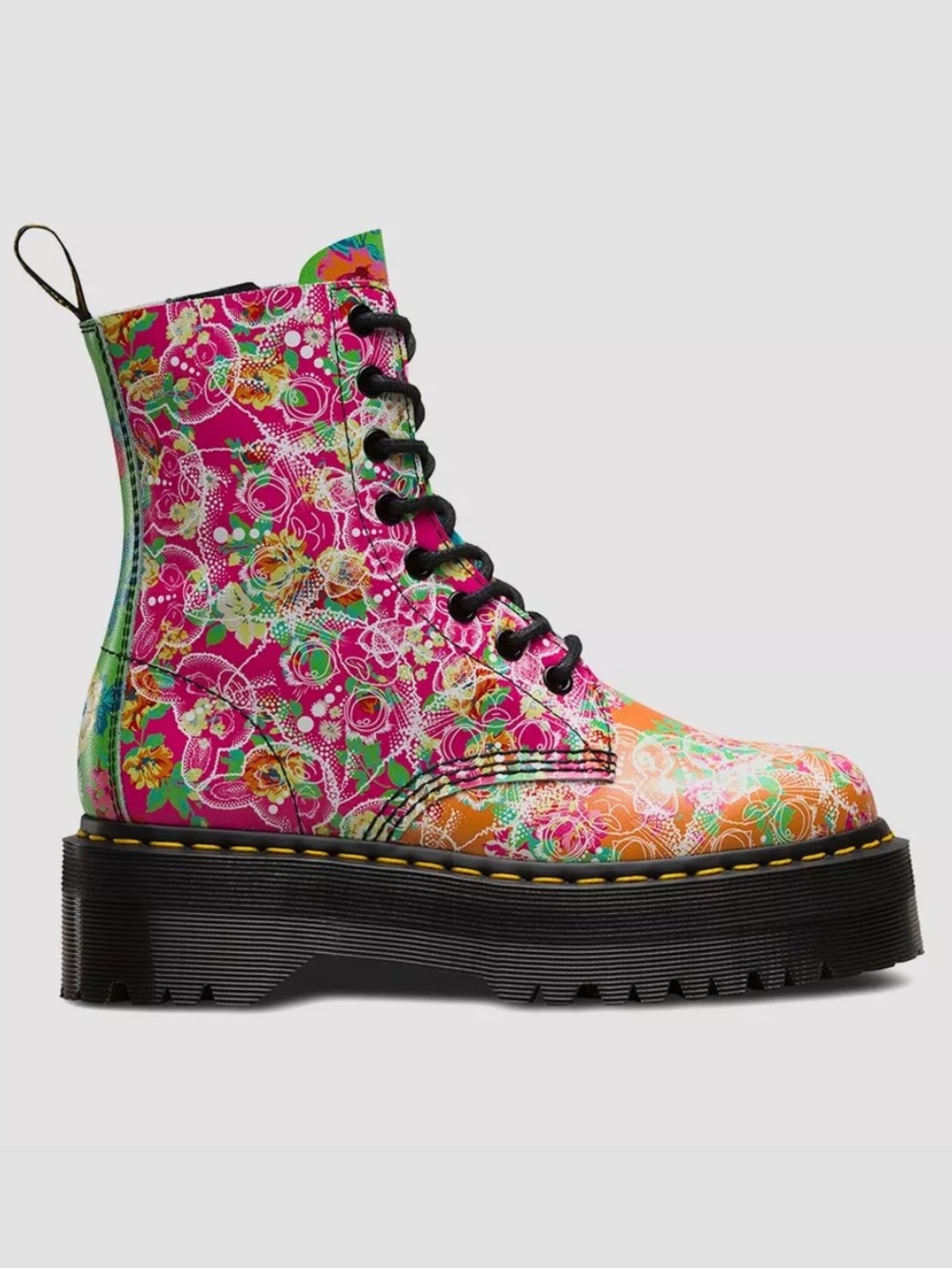 Dr. Martens Jadon Daze Psychedelic Multi Daze Backhand Women’s size 9 NEW!!!
